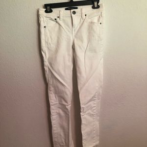 Tommy Bahama Jeans